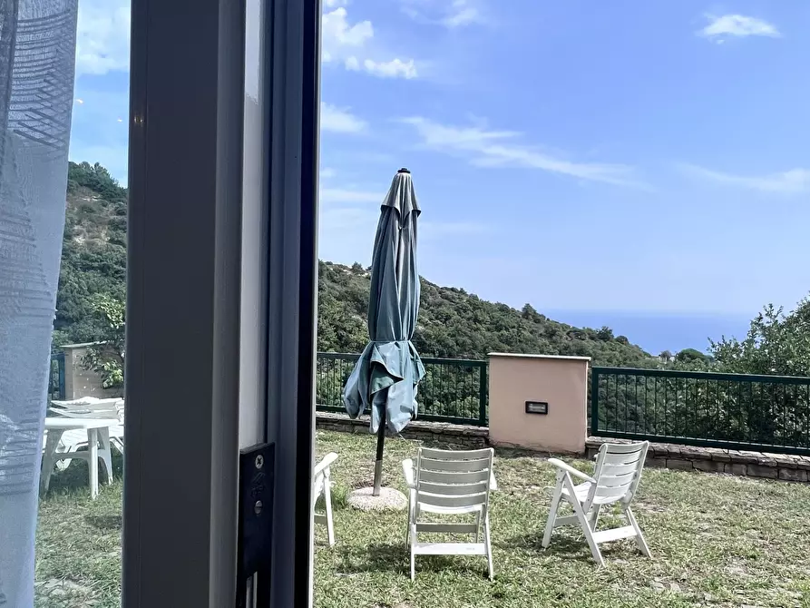 Immagine 67 di Villa in vendita  in Via Alla Strà a Savona