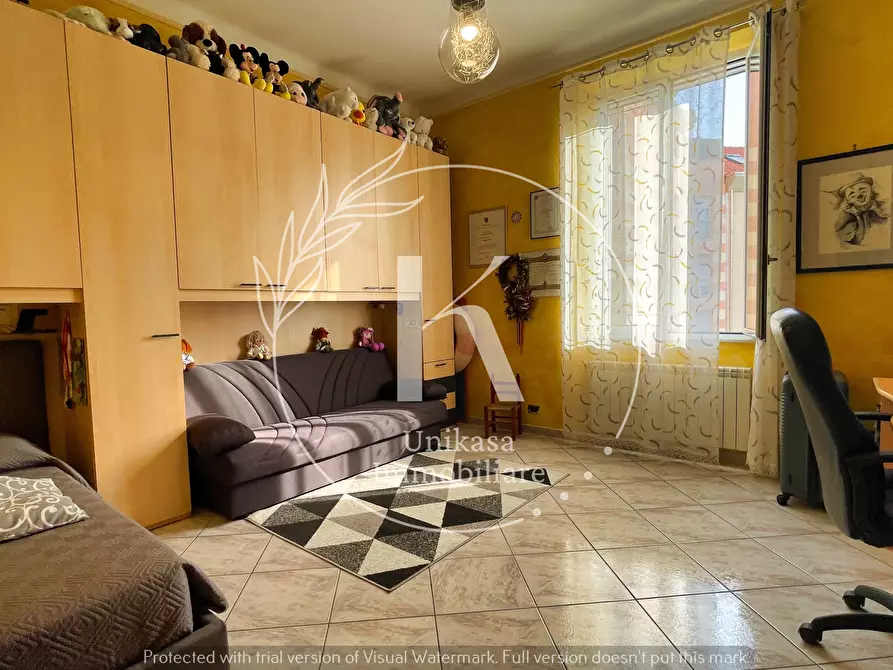 Immagine 15 di Quadrilocale in vendita  in Via Fiume 9 a Savona