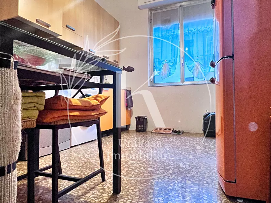 Immagine 9 di Trilocale in vendita  in Via Giuseppe Cesare Abba a Savona