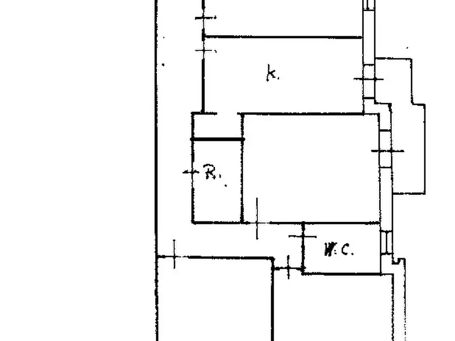 Immagine 2 di Pentalocale in vendita  in Corso Vittorio Veneto 54 a Savona