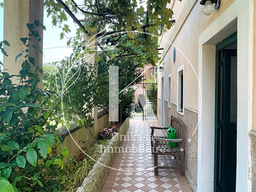 Immagine 39 di Casa indipendente in vendita  in Via Santuario a Savona