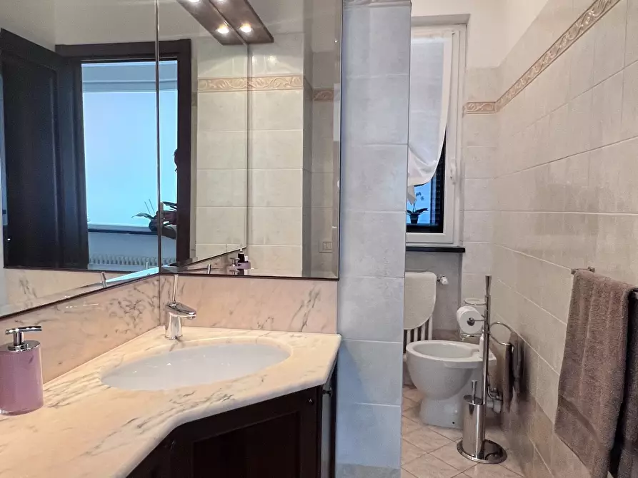 Immagine 52 di Villa in vendita  in Via Alla Strà a Savona