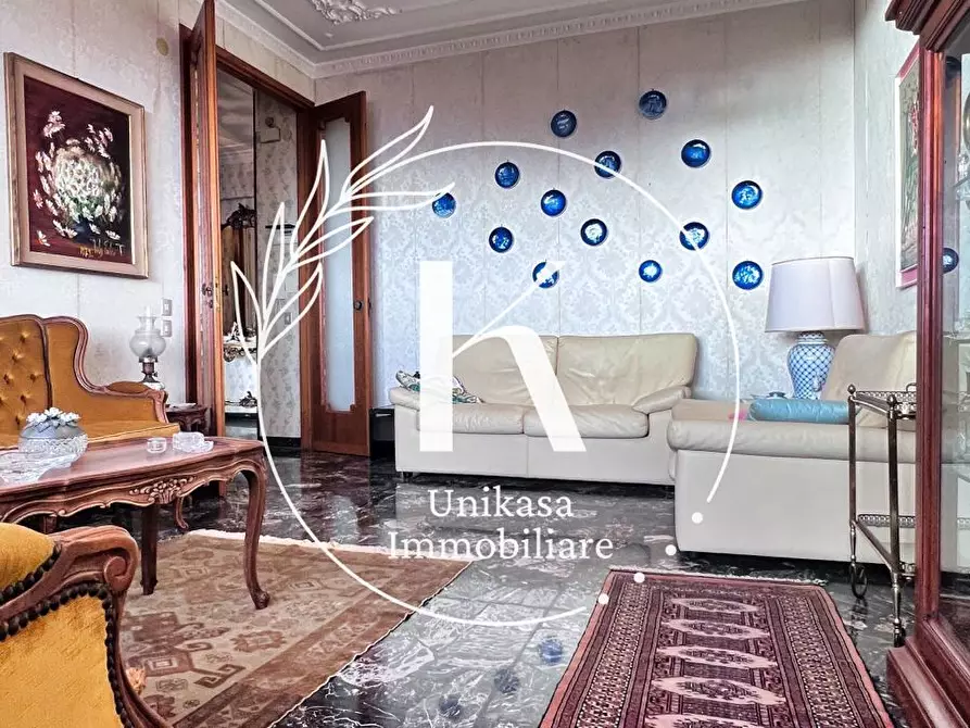 Immagine 10 di Pentalocale in vendita  in Via Angelo Visca a Savona