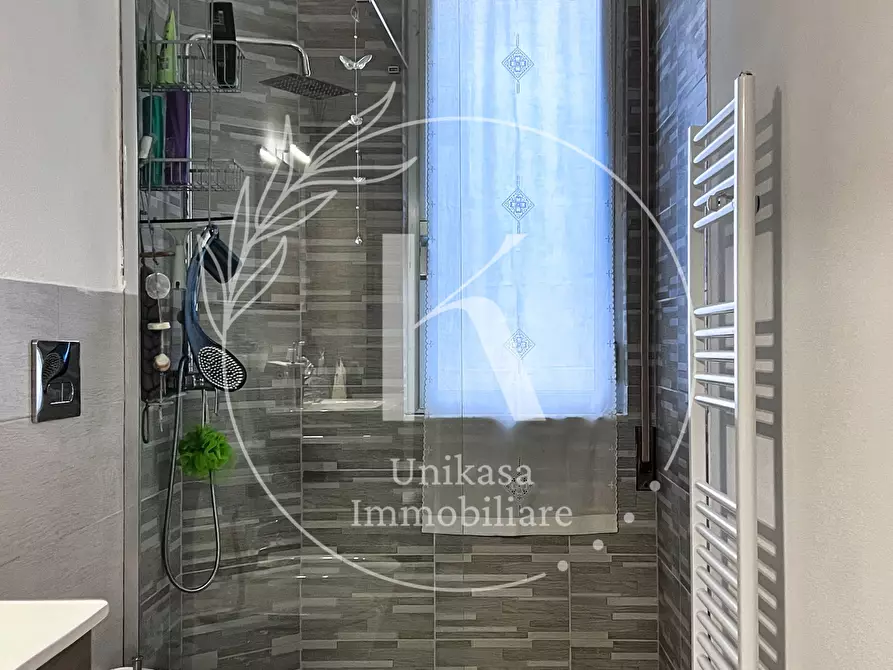 Immagine 13 di Trilocale in vendita  in Via Giuseppe Cesare Abba a Savona