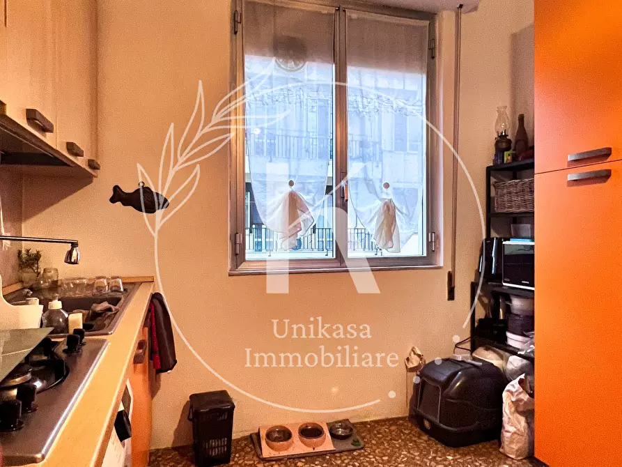 Immagine 11 di Trilocale in vendita  in Via Giuseppe Cesare Abba a Savona