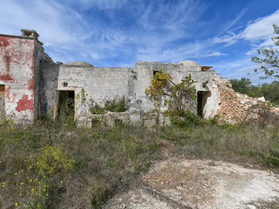 Immagine 15 di Casa indipendente in vendita  in CONTRADA LE CAMERE a Ostuni