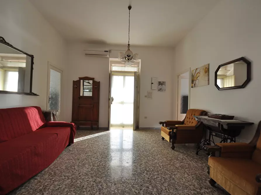 Immagine 37 di Villa in vendita  in SP28 33 a Ostuni