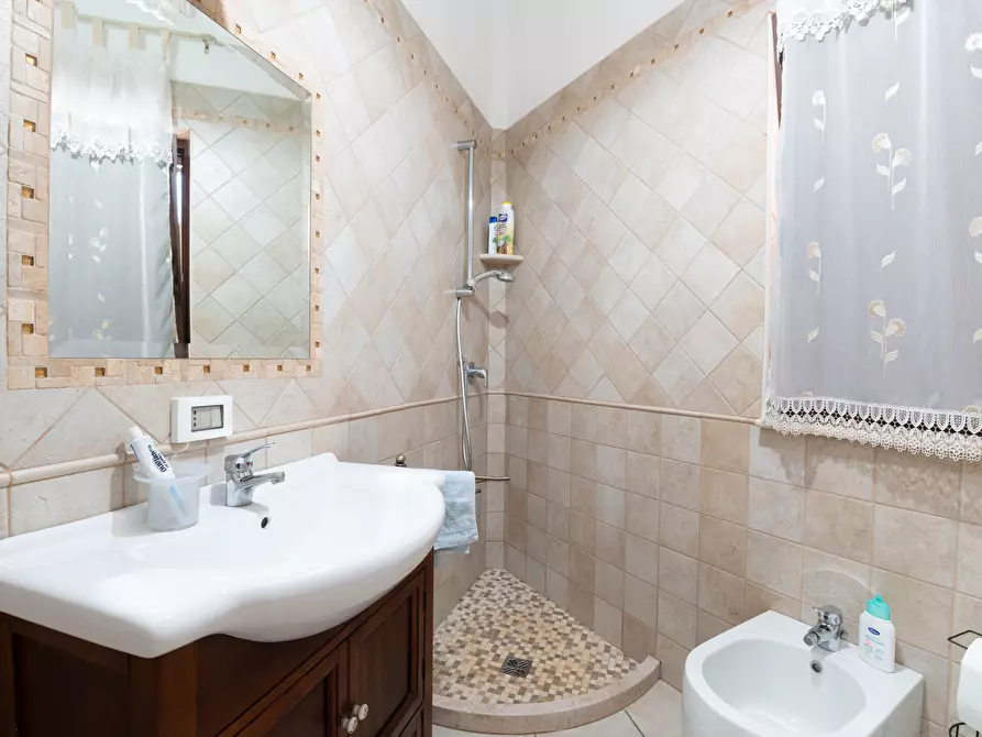 Immagine 47 di Villa in vendita  in Via Provinciale Martina Franca a Ostuni