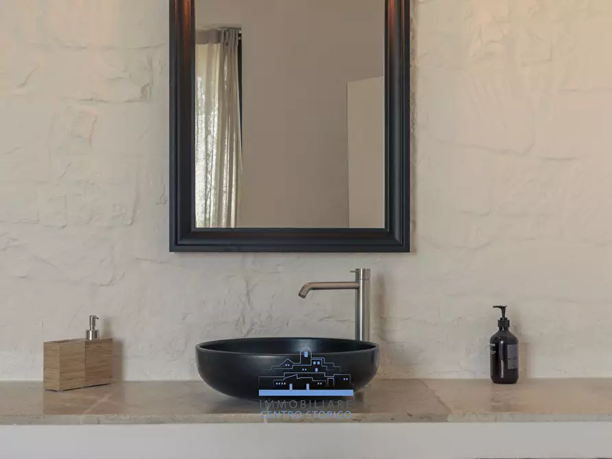 Immagine 69 di Villa in vendita  in CONTRADA SALINOLA a Ostuni