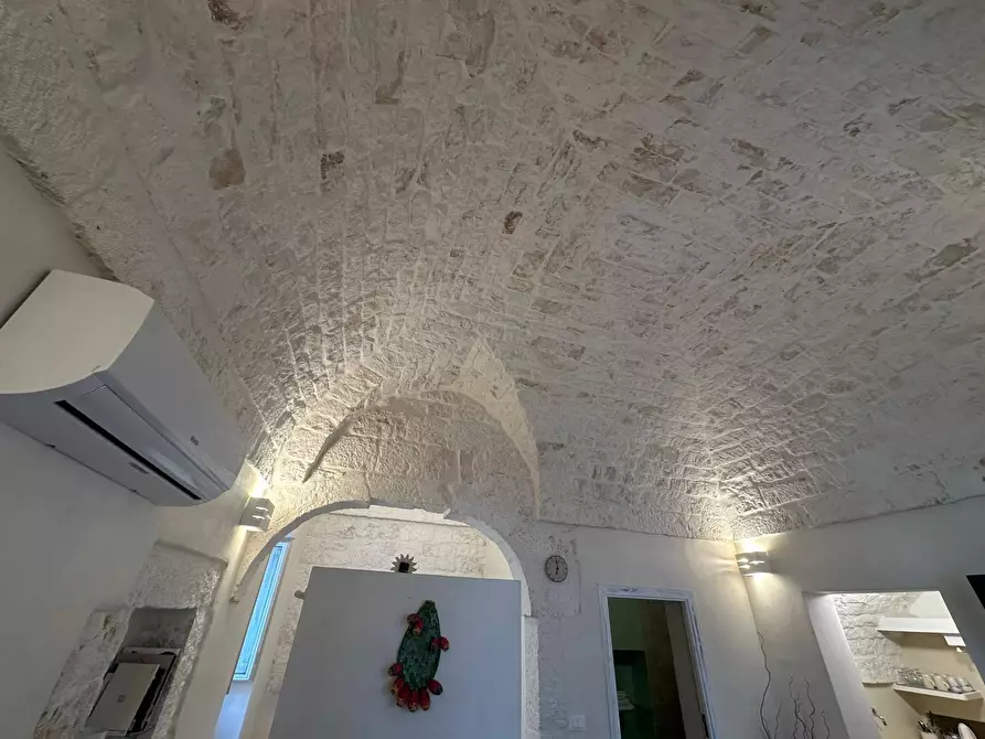 Immagine 11 di Casa indipendente in vendita  in Via Carlo Cattaneo a Ostuni