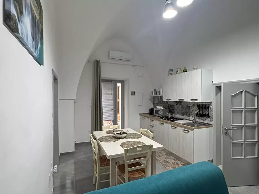 Immagine 4 di Casa indipendente in vendita  in via padre serafino tamborrino a Ostuni