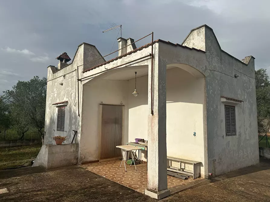 Immagine 10 di Villa in vendita  in Strada Provinciale 28 a Ostuni