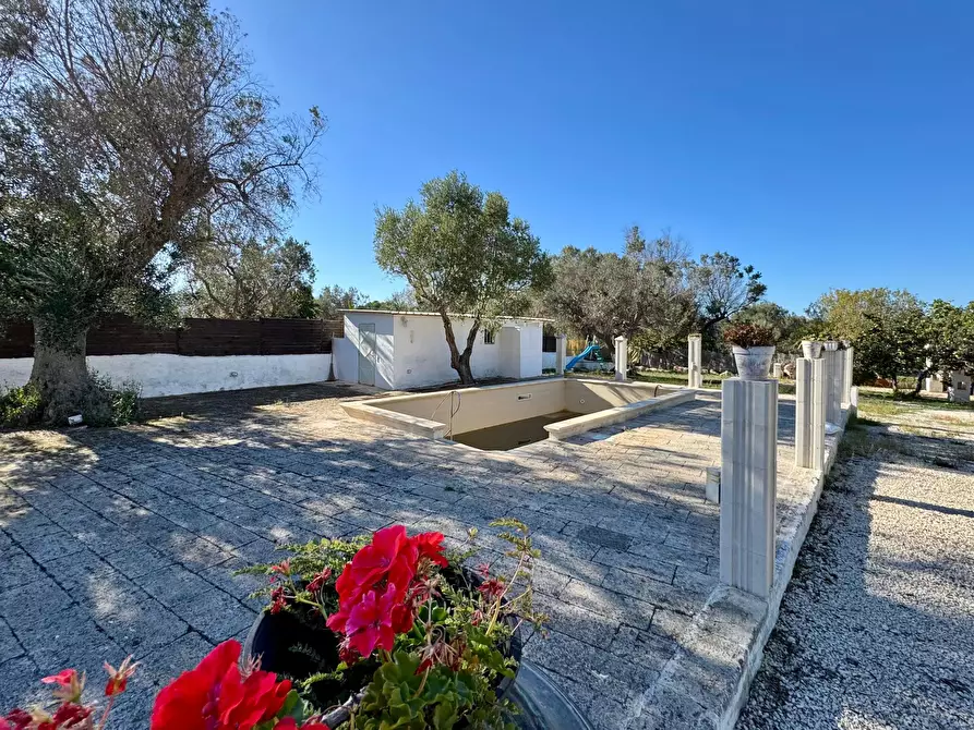 Immagine 12 di Casa indipendente in vendita  in Contrada Grotte a Ostuni
