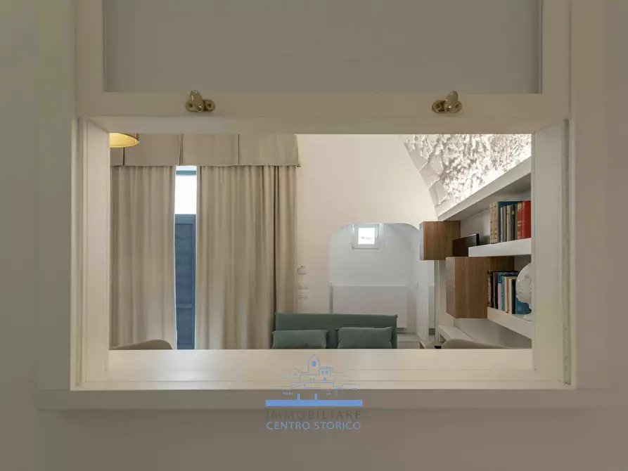 Immagine 48 di Palazzo in vendita  in Via Luca Mindelli a Ostuni