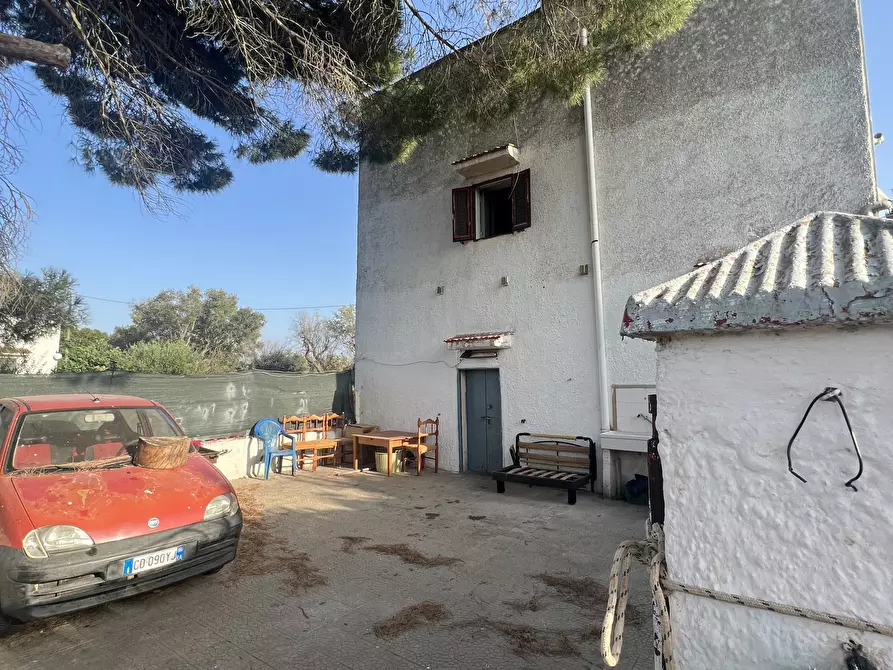 Immagine 1 di Rustico / casale in vendita  in Strada Provinciale 14 4 a Ostuni