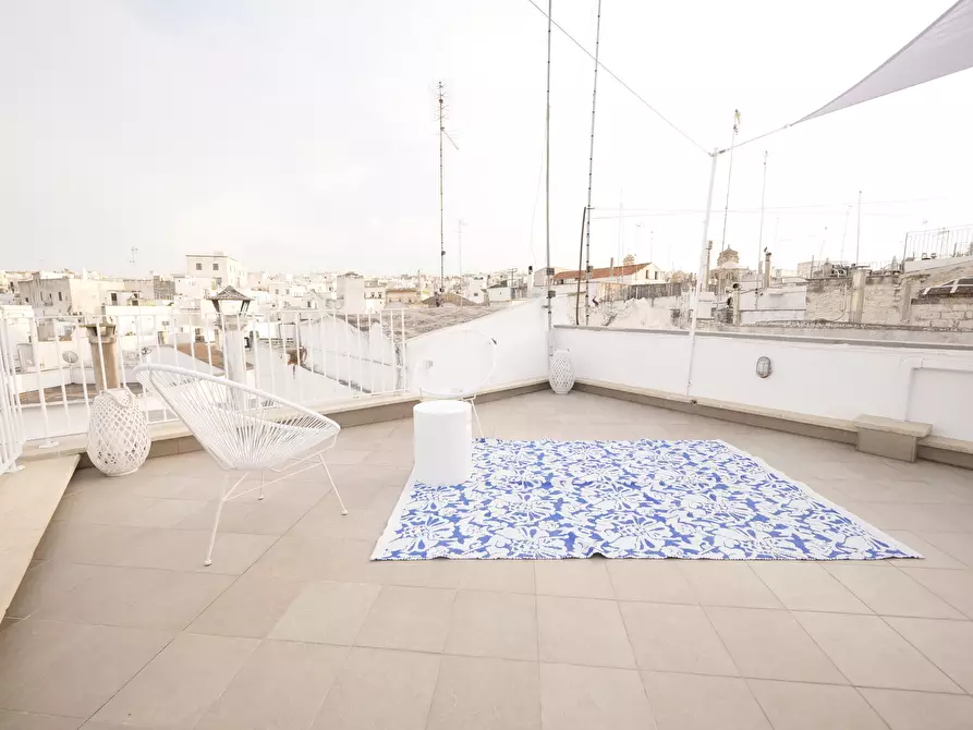 Immagine 40 di Palazzo in vendita  in Via Cattedrale a Ostuni