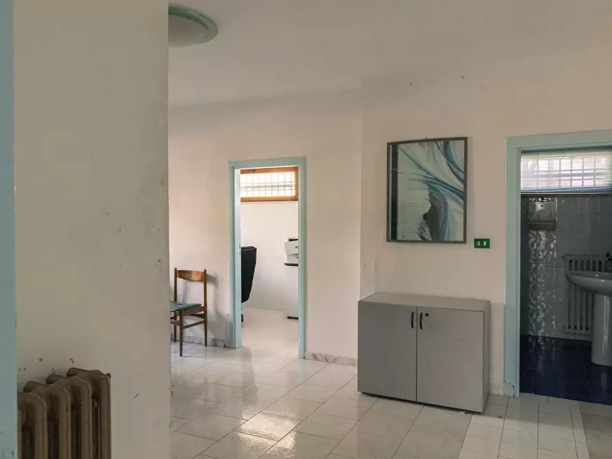 Immagine 4 di Villa in vendita  11 a Ostuni