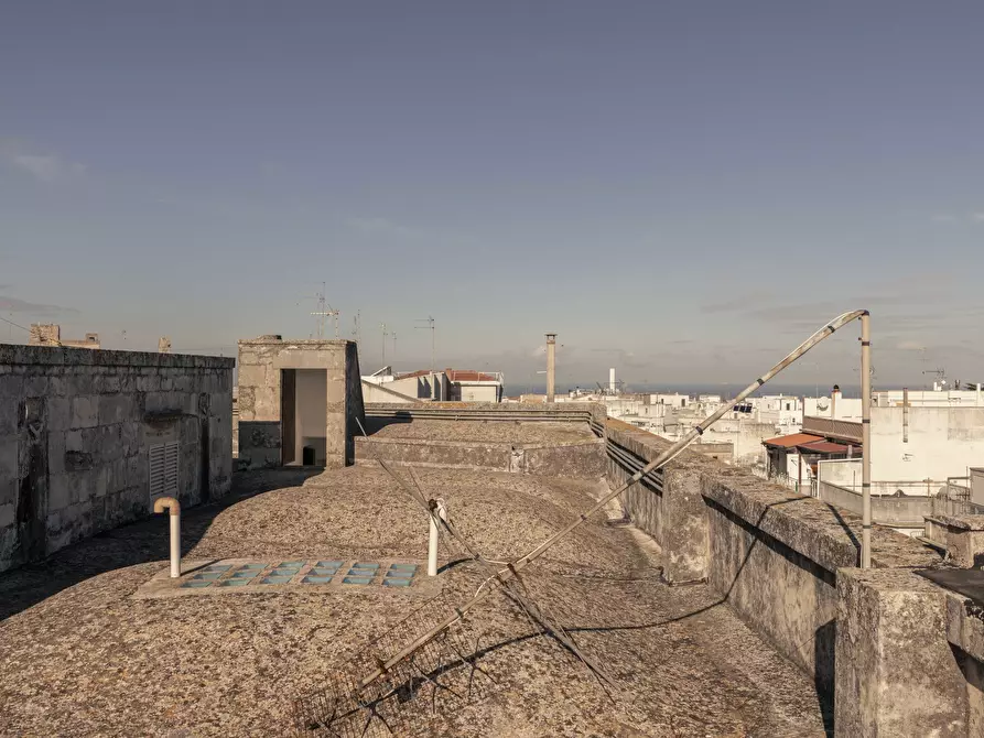 Immagine 46 di Palazzo in vendita  in Via Martiri di Kindu a Ostuni