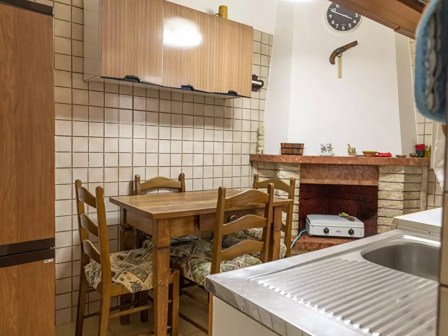 Immagine 9 di Casa indipendente in vendita  in Viale Francesco Crispi a Ostuni