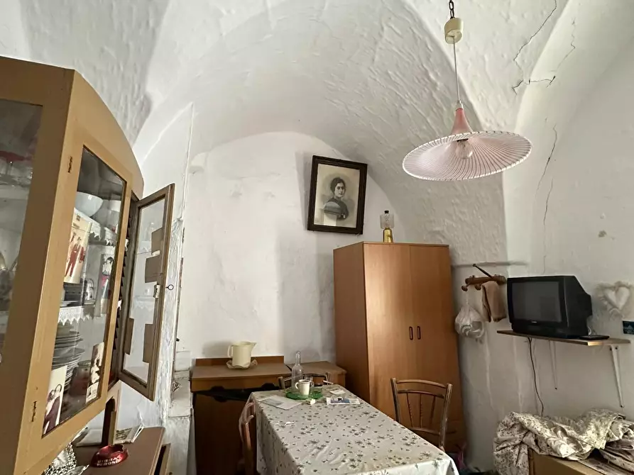Immagine 10 di Casa indipendente in vendita  in Via P. Vincenti a Ostuni
