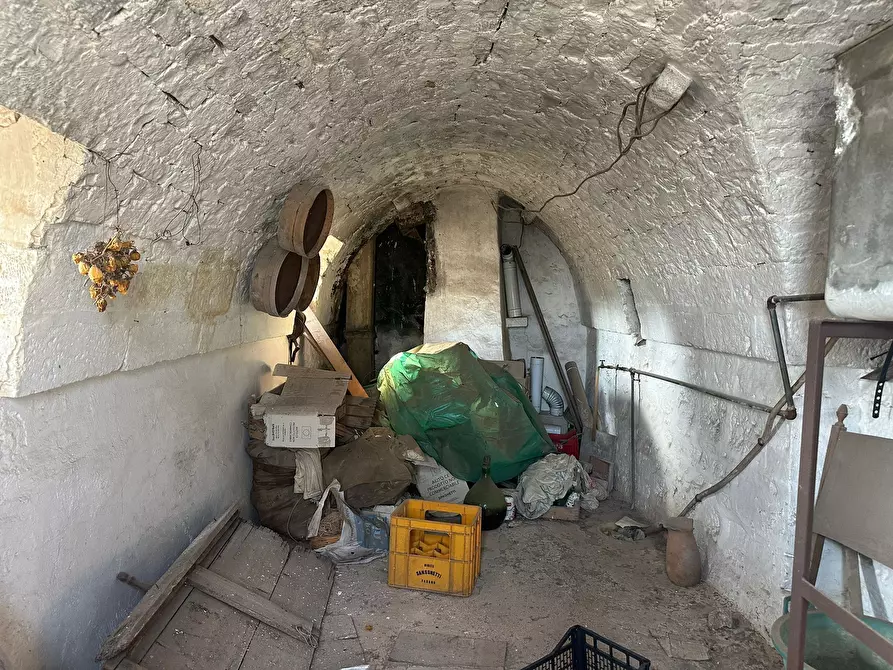 Immagine 9 di Casa indipendente in vendita  in Via Michele Amari a Ostuni