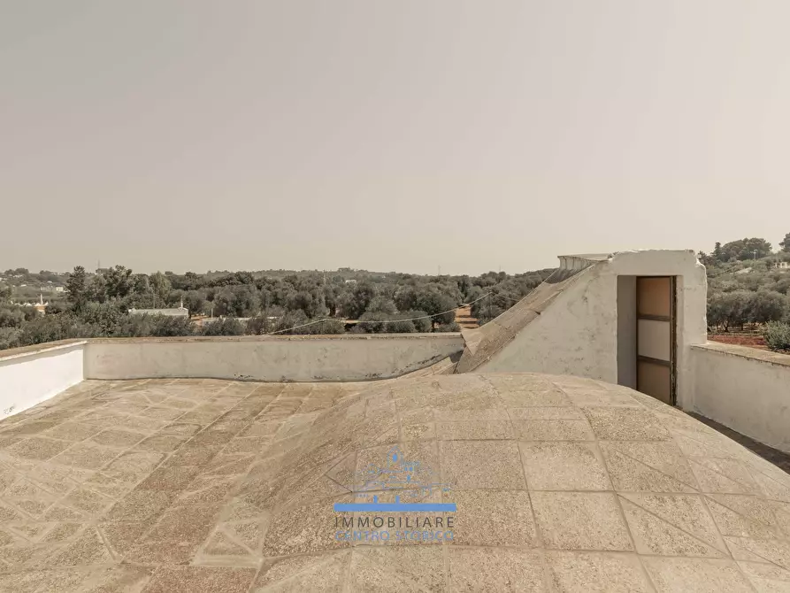Immagine 38 di Villa in vendita  in CONTRADA VALLEGNA SNC a Ostuni