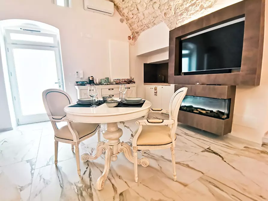 Immagine 3 di Casa indipendente in vendita  in Via Giovanni Battista Vico a Ostuni
