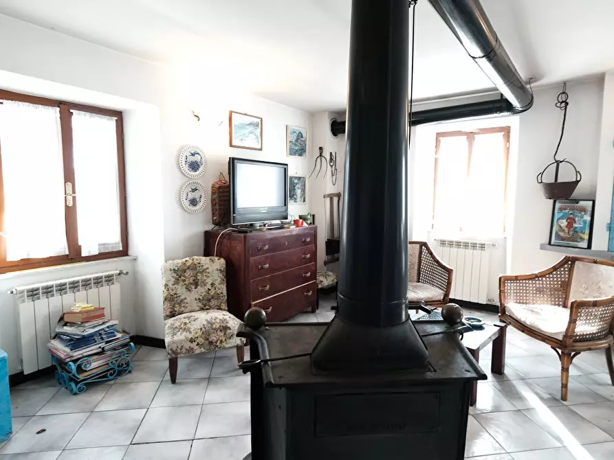 Immagine 32 di Rustico / casale in vendita  in Via Roma 50 a Mioglia