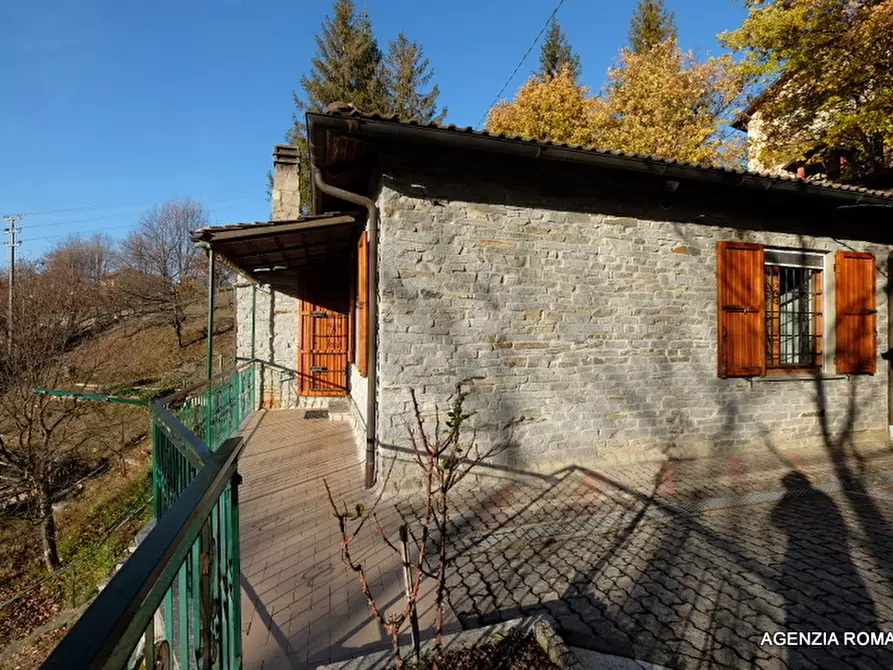 Immagine 49 di Villa in vendita  in Località Brigiola 28 a Sassello