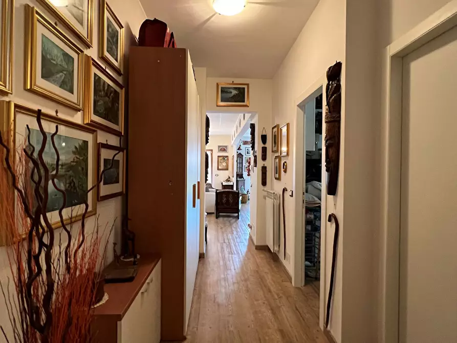 Immagine 17 di Pentalocale in vendita  a Urbe