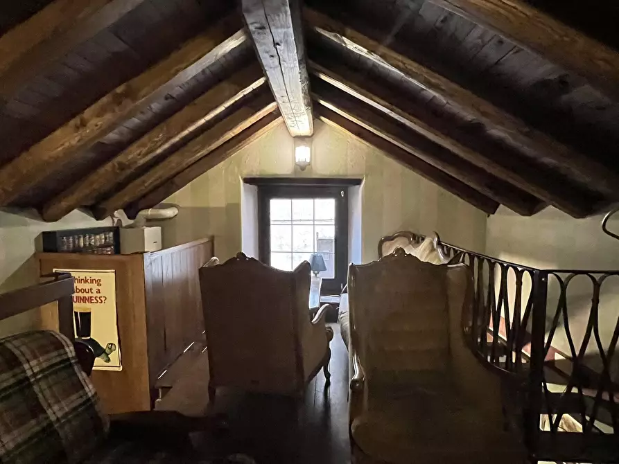 Immagine 22 di Attività commerciale in vendita  in Piazza Concezione 10 a Sassello