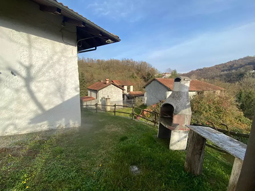 Immagine 10 di Rustico / casale in vendita  in Strada Galli 88 a Ponzone