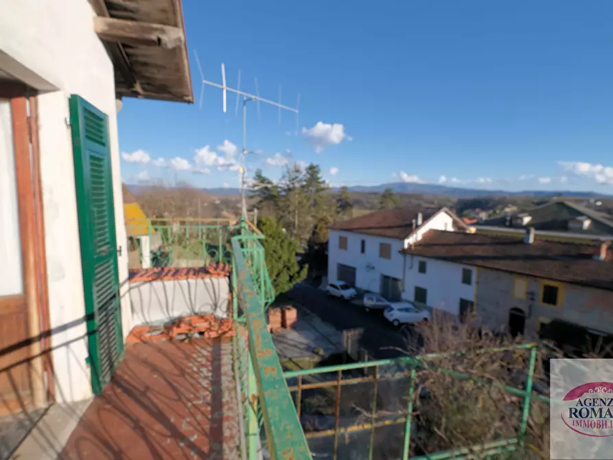 Immagine 22 di Porzione di casa in vendita  in SP215 10 a Pareto