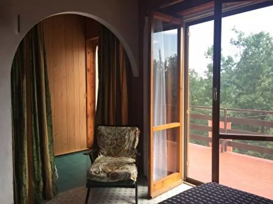 Immagine 15 di Appartamento in vendita  a Urbe