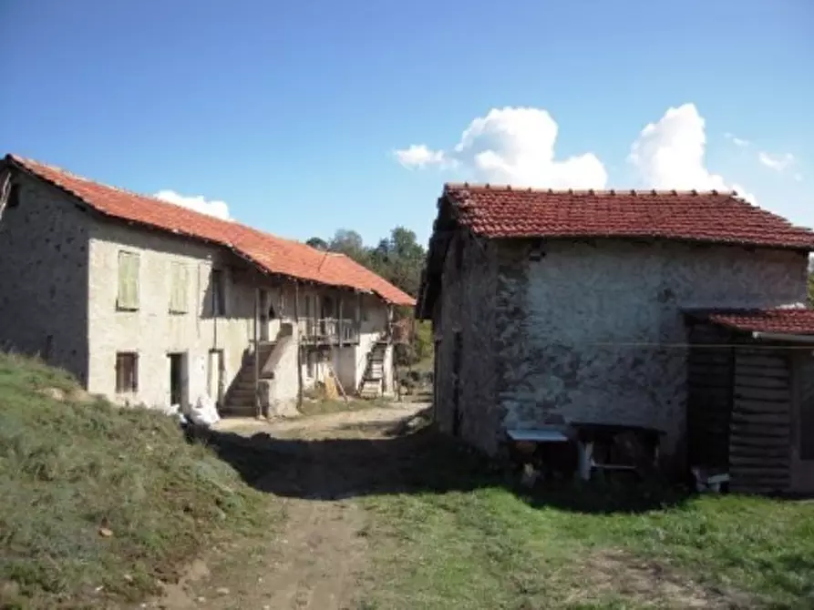 Immagine 7 di Rustico / casale in vendita  a Giusvalla