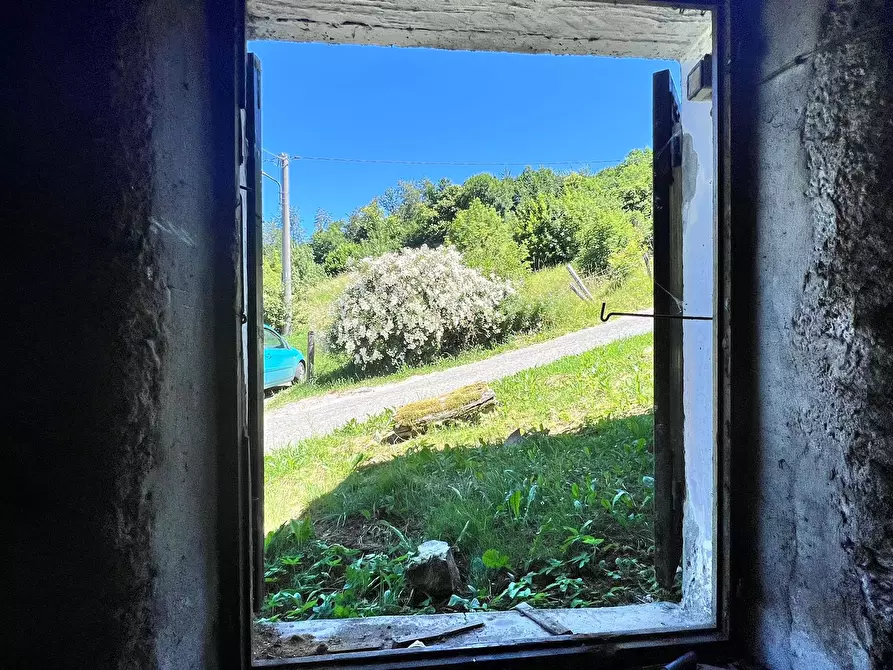 Immagine 14 di Casa indipendente in vendita  in Località Miera 4 a Sassello