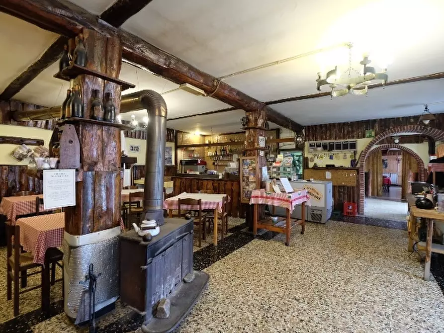 Immagine 15 di Albergo/B&B/Residence in vendita  a Cogoleto