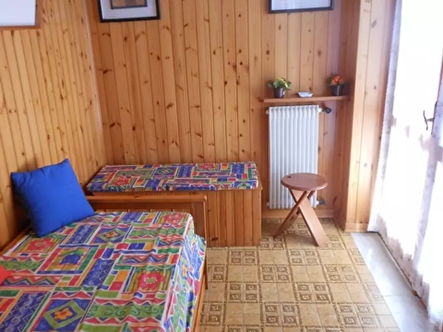 Immagine 15 di Appartamento in vendita  a Urbe