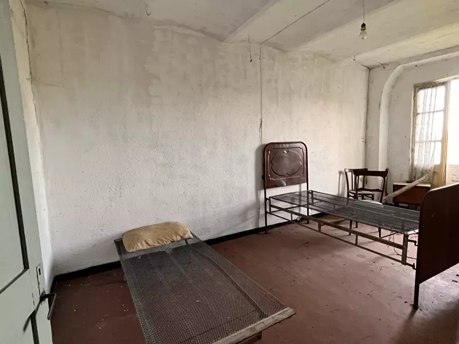 Immagine 16 di Rustico / casale in vendita  in Via al Castello 37 a Pareto