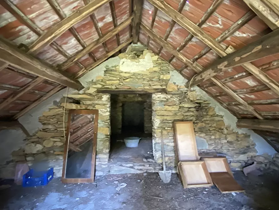 Immagine 6 di Casa indipendente in vendita  in Via Acque 6 a Pontinvrea