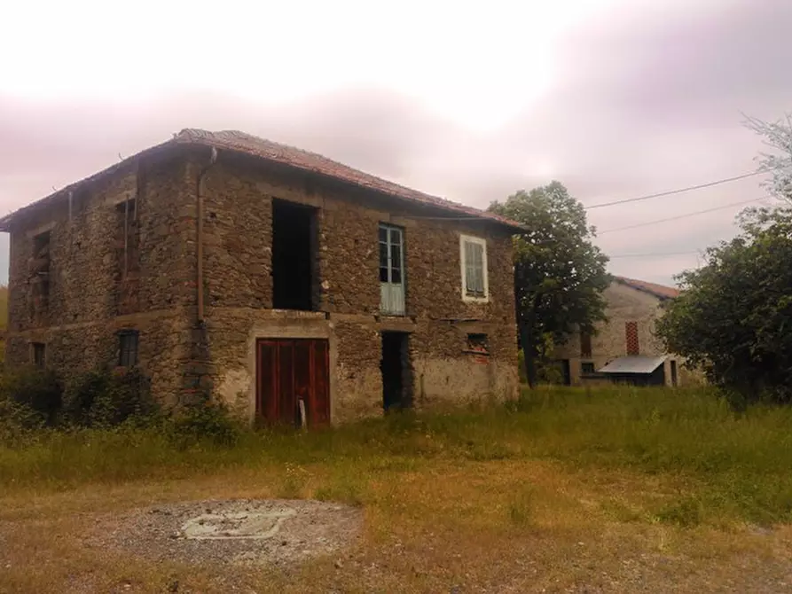 Immagine 13 di Bed & Breakfast in vendita  a Pareto