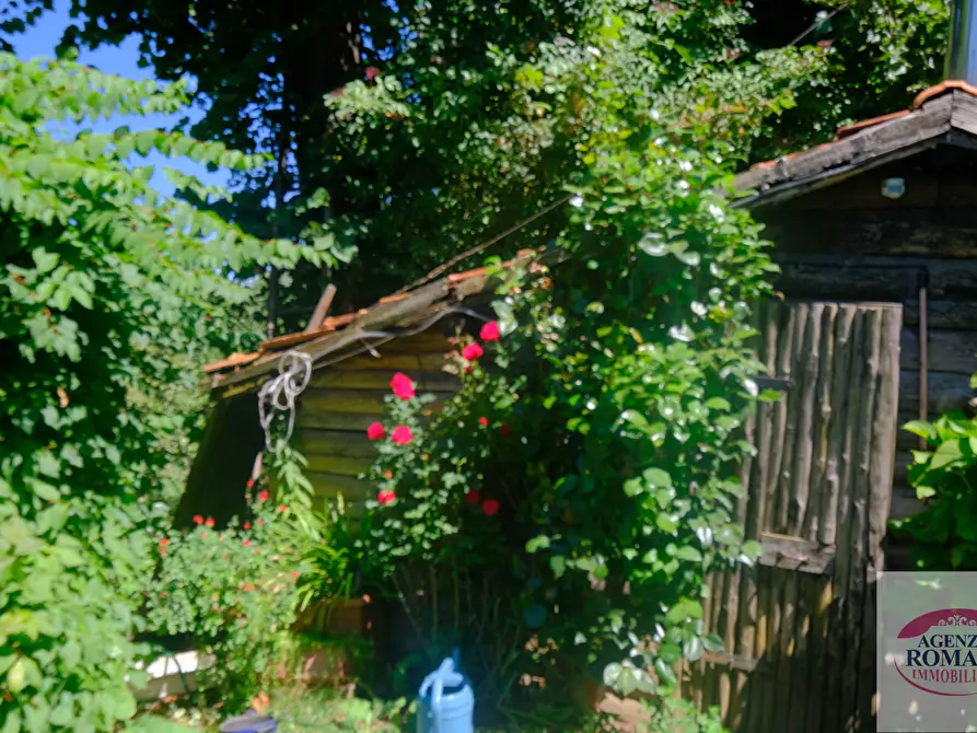 Immagine 9 di Casa bifamiliare in vendita  in Località Poggio 10 a Sassello