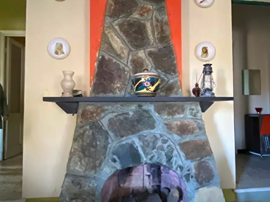 Immagine 30 di Villa in vendita  in Loc Buschiazzi a Sassello