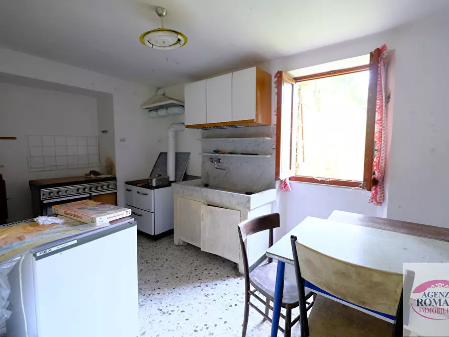 Immagine 18 di Casa indipendente in vendita  in Via Dano 21 a Urbe