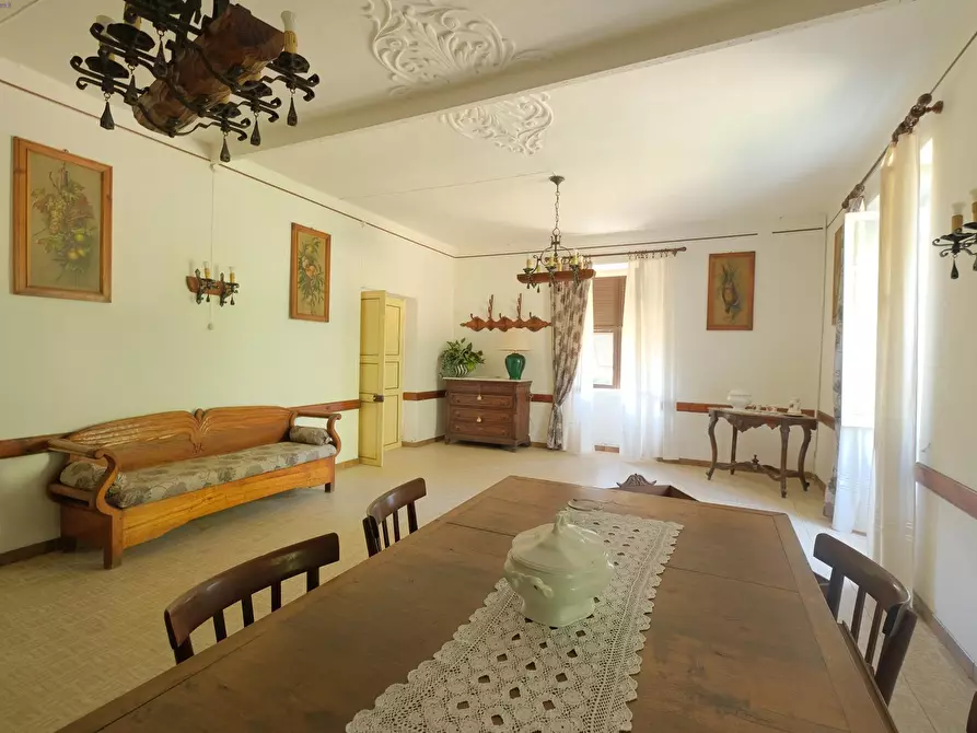 Immagine 4 di Villa in vendita  in Via Vassuria 58 a Urbe