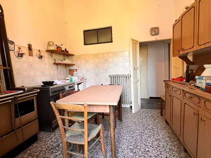 Immagine 24 di Appartamento in vendita  in piazza dell'Indipendenza 25 a Pontinvrea