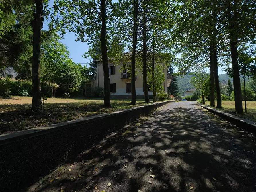 Immagine 7 di Villa in vendita  in Via Vassuria 58 a Urbe