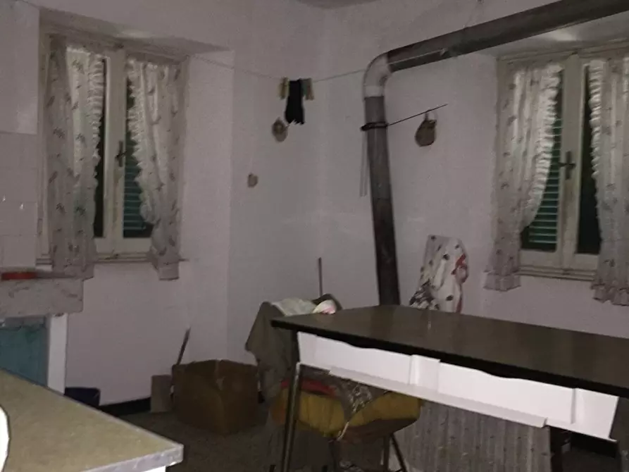 Immagine 10 di Rustico / casale in vendita  a Urbe