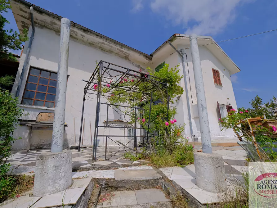 Immagine 5 di Rustico / casale in vendita  in VIA AVERA a Mioglia