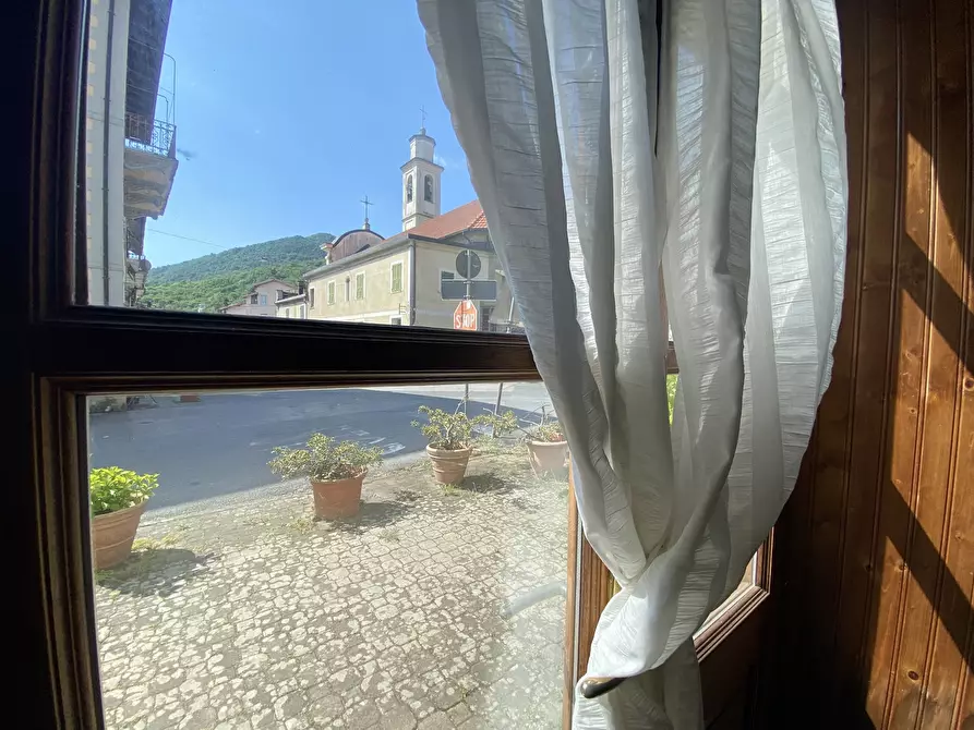 Immagine 39 di Palazzo in vendita  in Via Stefano Ramorino 3 a Urbe